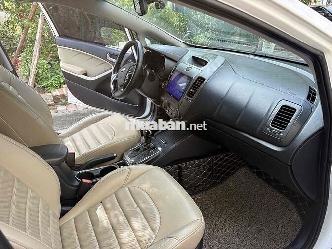 Kia Cerato 2017 1.6 AT - 90000 km