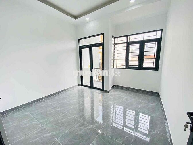 Nhà 4x15 sổ riêng 1 lầu hẻm xe hơi đường 6m Thạnh Lộc 14 Q12