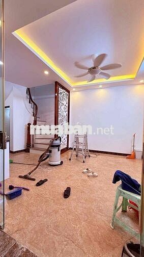 SIÊU PHẨM! VIP TRẦN THÁI TÔNG, MẶT TIỀN KHỦNG, 2 THOÁNG, GẦN PHỐ, KD