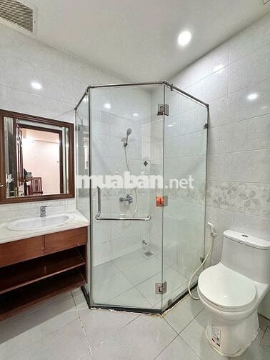 Căn hộ đường Lưu Nhân Chú - gần công viên Lê Thị Riêng