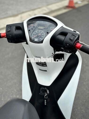 SH 150i mà giá chỉ bằng chiếc AB 150 ae ơiii