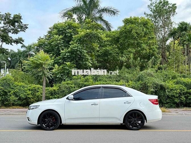 Kia Cerato 2011 1.6 AT - 128000 km