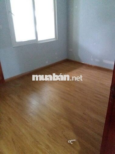 Cho thuê căn nhà 50m2 x 5 tầng mặt ngõ 381 phố Nguyễn Khang, Yên Hòa