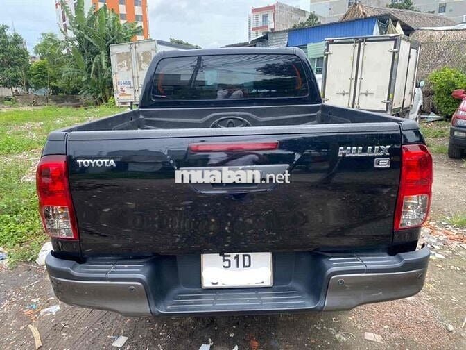 Toyota Hilux 2021 2.4E 4x2 AT - 90000 km