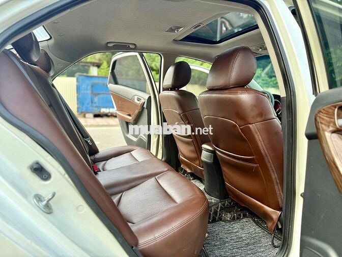 Kia Cerato 2011 1.6 AT - 128000 km