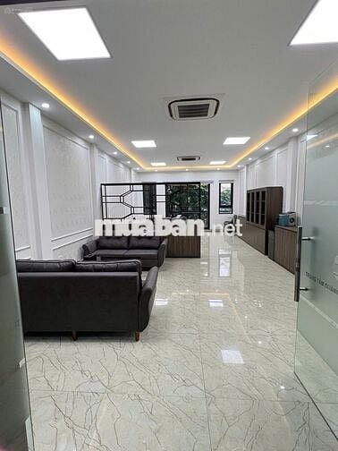 Cho thuê căn nhà đường Trung Yên 11, Dt 90m2 x 7 tầng thông sàn có TM