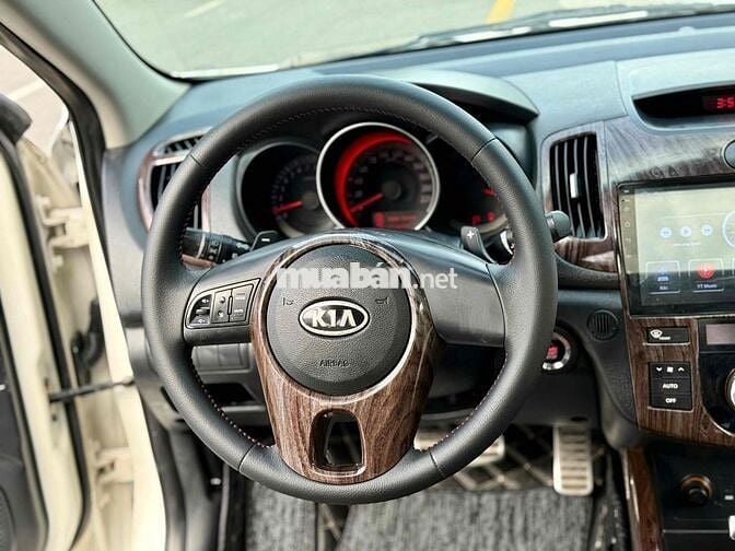 Kia Cerato 2011 1.6 AT - 128000 km