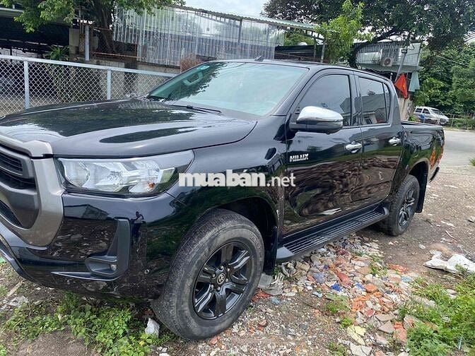 Toyota Hilux 2021 2.4E 4x2 AT - 90000 km