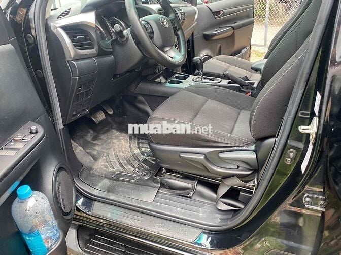 Toyota Hilux 2021 2.4E 4x2 AT - 90000 km