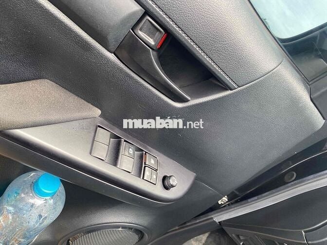 Toyota Hilux 2021 2.4E 4x2 AT - 90000 km