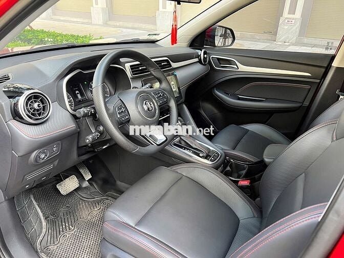 MGZS luxury sx 2023 đky 2024 màu đỏ