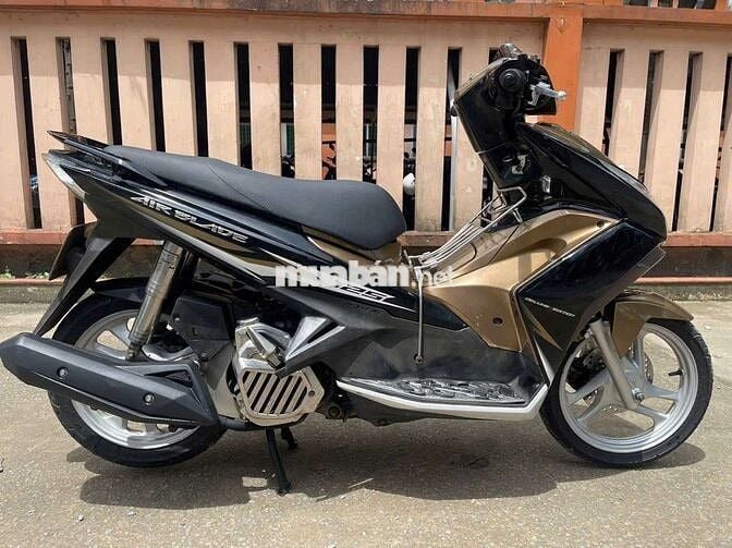 Honda Air Blade Đời 2014 Màu Vàng Đen, Máy Zin