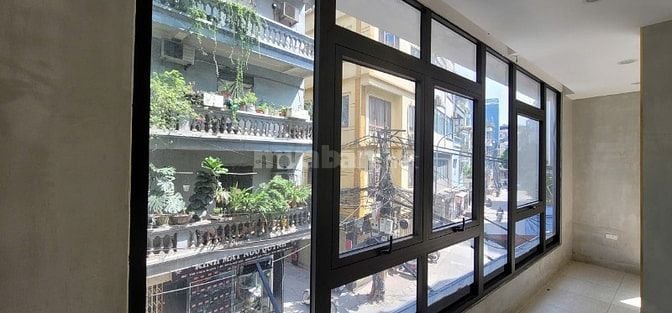 Cho thuê nhà 2 mặt tiền đường Chùa Quỳnh và Ngõ Quỳnh, HBT, tầng 1+2