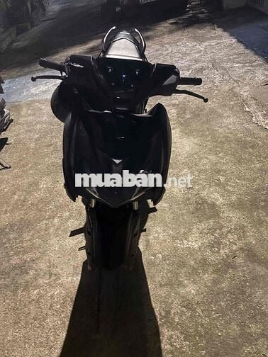 hết tiền cần bán em xe đi