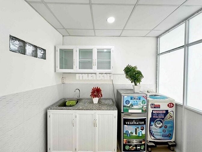 Phòng Máy Giặt Riêng Ban Công Tách Bếp Ngay Phan Đình Phùng Gần Q 1 3