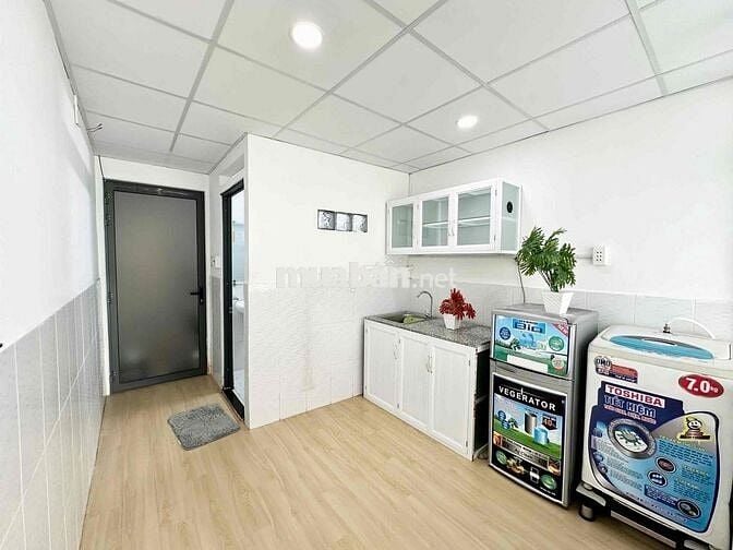Phòng Máy Giặt Riêng Ban Công Tách Bếp Ngay Phan Đình Phùng Gần Q 1 3