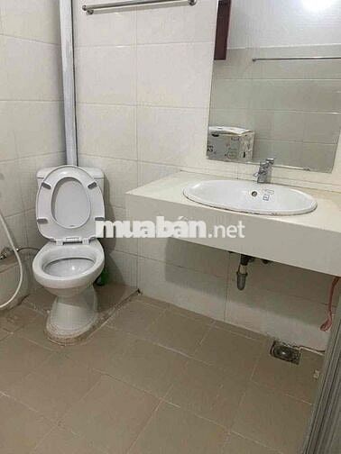 CHO THUÊ CĂN HỘ TẬP THỂ - NGAY GA HÀ NỘI - GIÁ CHỈ 6 TRIỆU