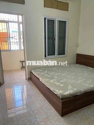 CHO THUÊ CĂN HỘ TẬP THỂ - NGAY GA HÀ NỘI - GIÁ CHỈ 6 TRIỆU