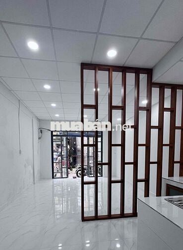 Bán gấp nhà riêng sát đường CMT8, P15, Q10, giá chỉ 5.15ty (TL)