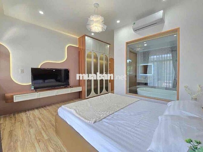 Siêu phẩm 4 tầng, hồ bơi trong nhà ngay đường Chính Hữu, Sơn Trà , ĐN