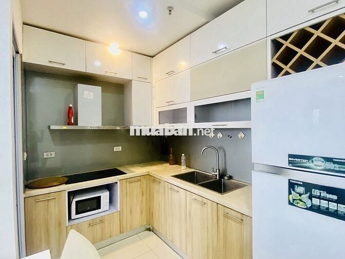Golden Palace - Mễ Trì cho thuê CH 90m2 2PN full đồ đẹp giá 16tr/th