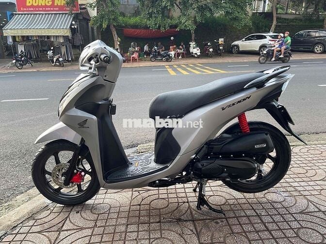 🌟Bán VISiON.2020.khoá ga bạc đen chính chủ zin êm🌟