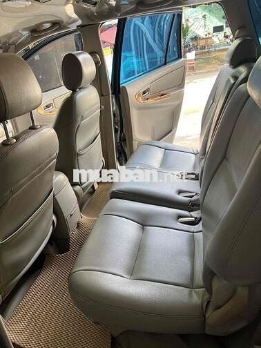 Toyota Innova 2006 G - 185 km