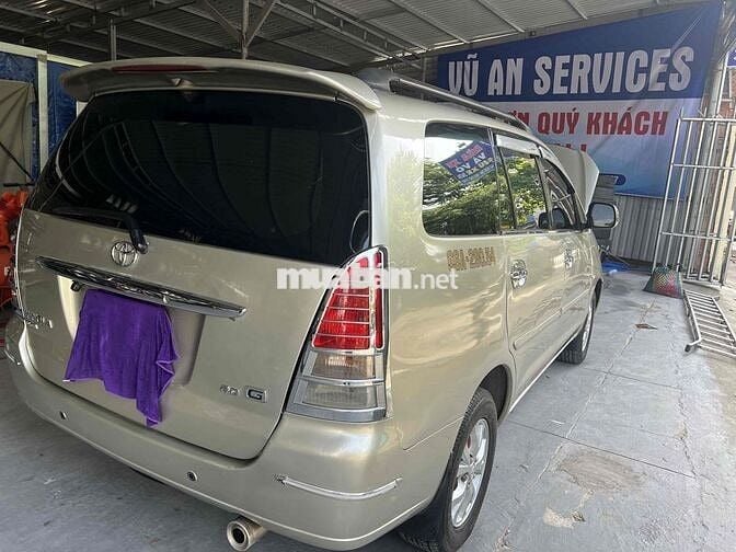 Toyota Innova 2006 G - 185 km