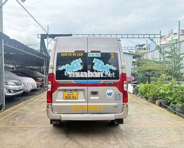 FORD TRANSIT SVP 16 CHỖ SX2021 - 110000 km