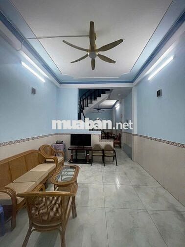 CHO THUÊ NHÀ MT T6 DT 4X15M 1 TRỆT-2 LẦU - ST GỒM 4PN- 3WC
