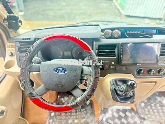 FORD TRANSIT SVP 16 CHỖ SX2021 - 110000 km