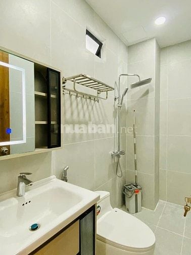 Chủ nhà kẹt nợ bán gấp nhà Lạc Long Quân Quận 11 – giá 4 tỷ800