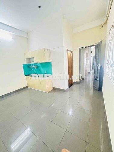 CĂN HỘ 1 PHÒNG NGỦ TÁCH BẾP FULL NỘI THẤT CÓ CỬA SỔ TRỜI SIÊU THOÁNG
