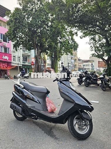 Sưu tầm Spacy 125 đen 2008