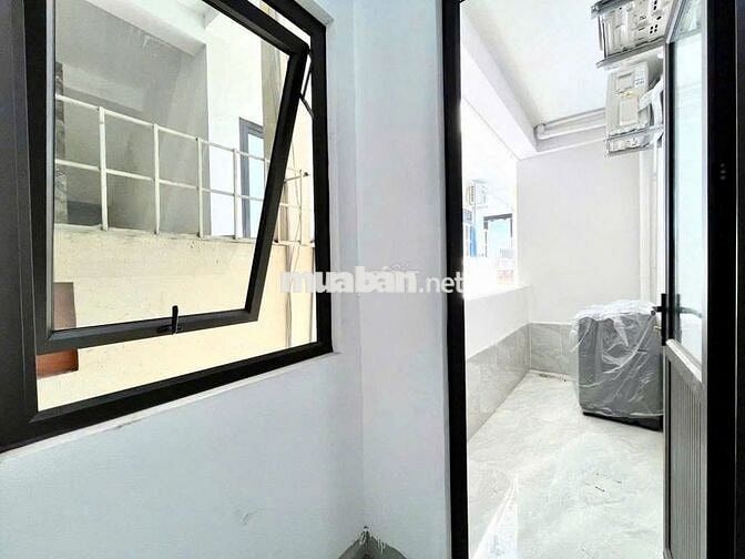 CĂN HỘ MỚI 1N1K 50M2, MÁY GIẶT RIÊNG,CỬA SỔ TO, GẦN SÂN VẬN ĐỘNG MỸ