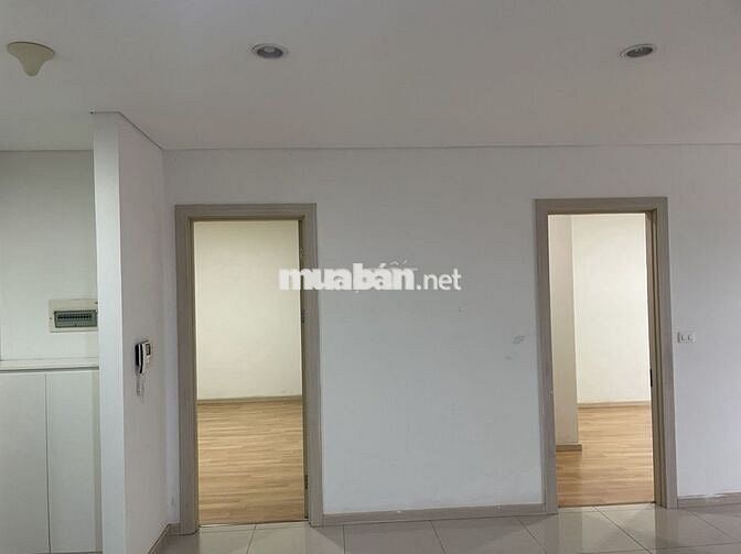 Cho thuê CH Golden Palace, Mễ Trì 86m2 2PN đồ cơ bản giá tốt 13tr/th