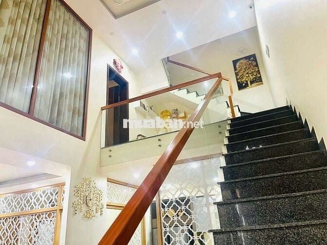 Bán nhà đẹp hẻm oto 79 xô viết