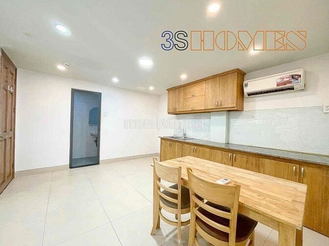 Căn hộ full nội thất gần Tân Sơn