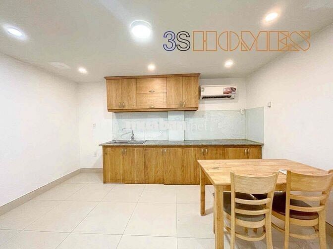 Căn hộ full nội thất gần Tân Sơn