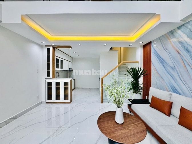 Nội thất 4tỷ nhà Bàn Cờ khu VIP Quận 3, SHR, 1 trệt 3 lầu sân thượng