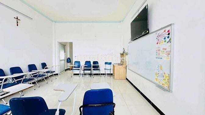 NHÀ MT Ở NGAY, 4.5x20M,  PN TRỆT- HẺM OTO KINH DOANH, 3 ĐỒNG TL