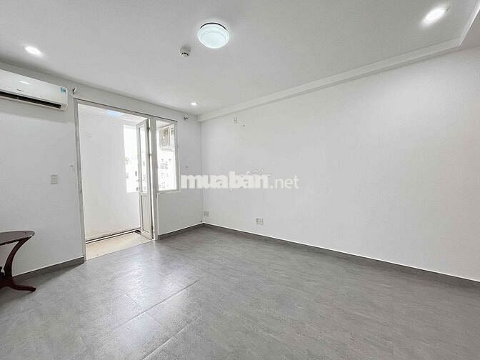 CĂN HỘ BAN CÔNG SÁT CITY LAND-30M2