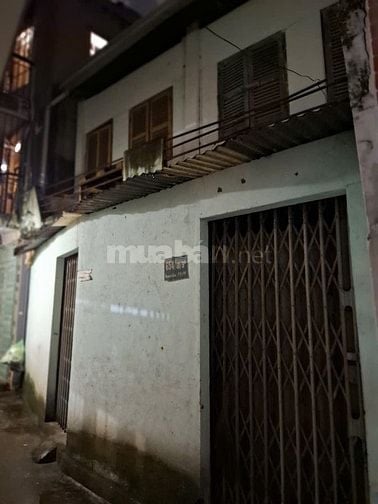 Ông Thy gửi bán căn nhà cũ lụp xụp mặt tiền ngang 7m