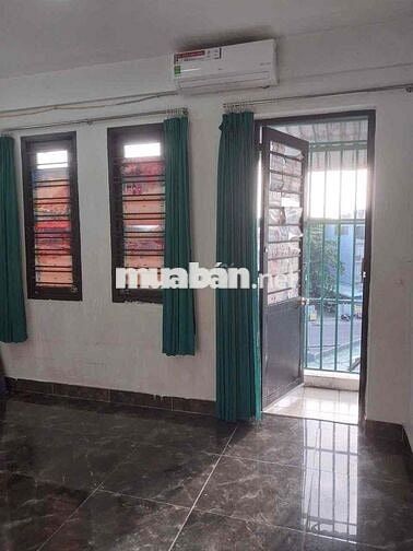 Phòng trọ có ban công Dương Quảng Hàm, chung cư K26, phường 7, Gò Vấp