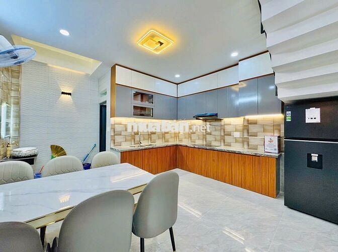 SIÊU PHẨM NHÀ ĐẸP - 8A Hoa Lan P.7 Q.PN - 4,5x18m 320m sàn