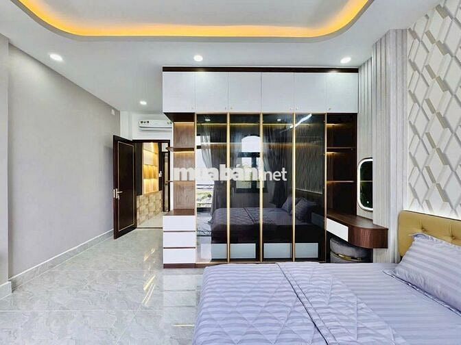 SIÊU PHẨM NHÀ ĐẸP - 8A Hoa Lan P.7 Q.PN - 4,5x18m 320m sàn