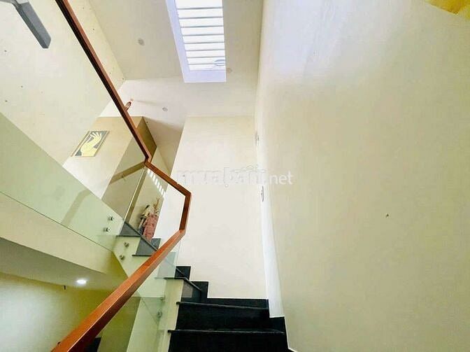 Bán nhà đẹp hẻm oto 79 xô viết