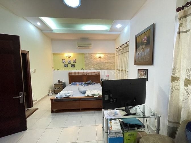 Bán nhà MT đường nội bộ Tạ Quang Bửu khu vip Q.8 - 6m x 20m - 24 tỉ