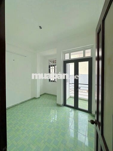 🚘 ĐỖ CỬA CÓ CHỖ QUAY ĐẦU - GIÁP CHỢ TÂN BÌNH - 45m² - 5 TẦNG BTCT