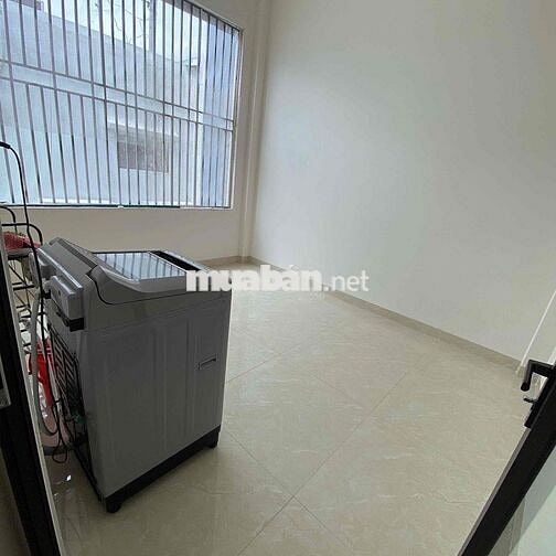 Cho thuê nhà 3 tầng 4pn/4wc hoà xuân sát võ chí công